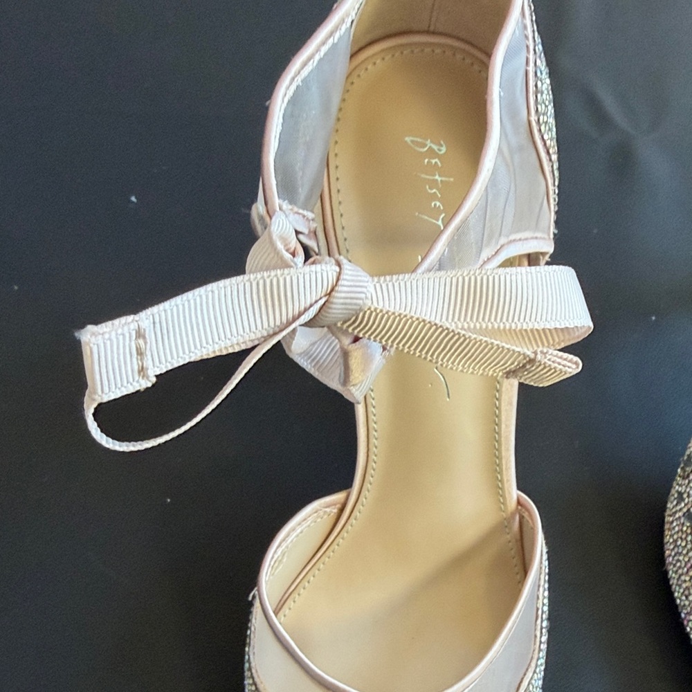 Betsey Johnson SB-Iris Blush Rhinestone Bridal Pumps Ankle Tie 9.5 - Picture 9 of 10